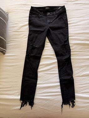 Abercrombie & Fitch Black Distressed Skinny Jeans
